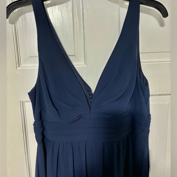 Lulu’s Leading Role Dress - Picture 6 of 8